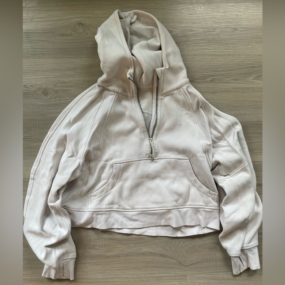 Like new lululemon scuba m/l